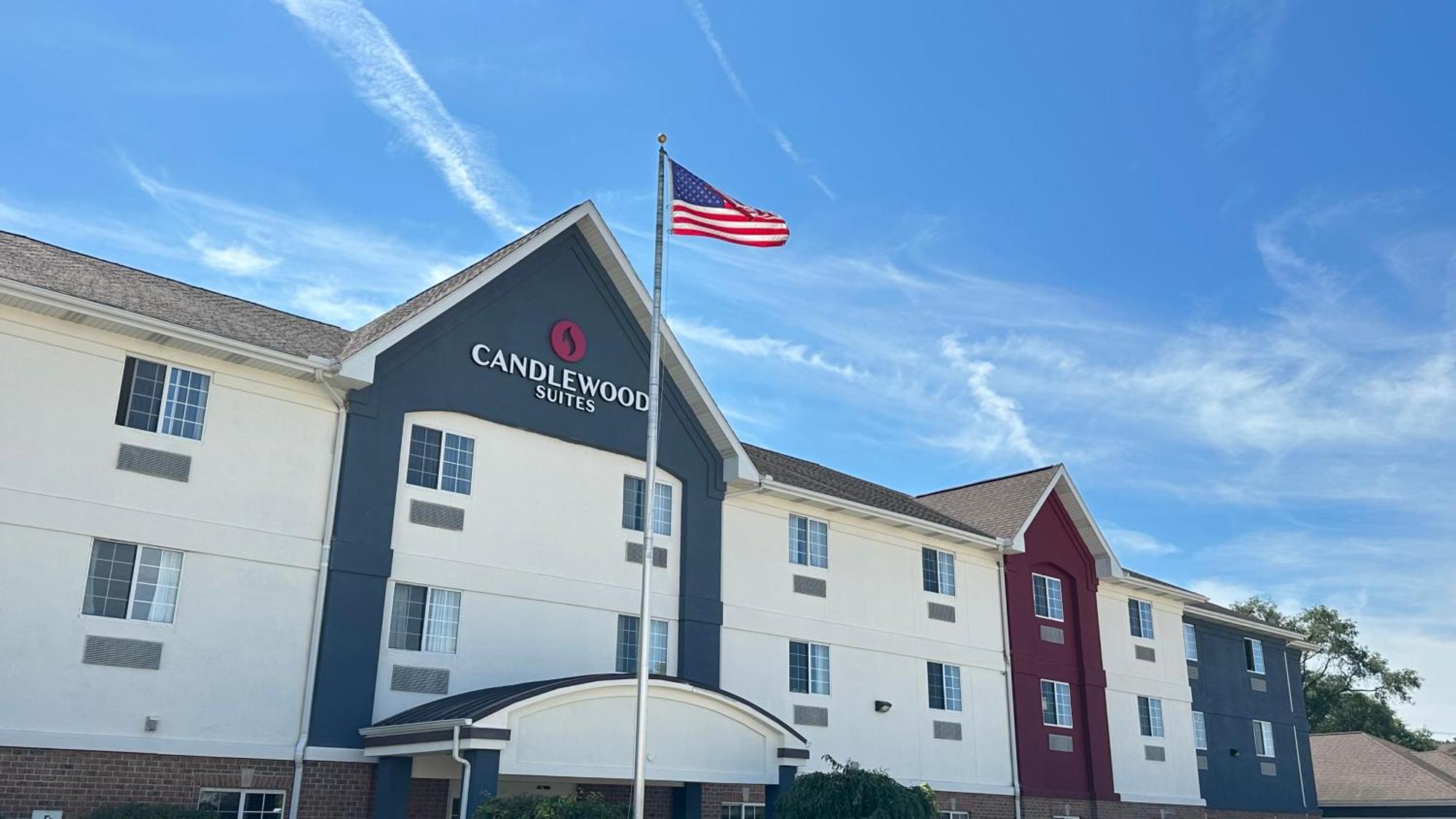 Candlewood Suites South Bend Airport, An Ihg Hotel Екстер'єр фото