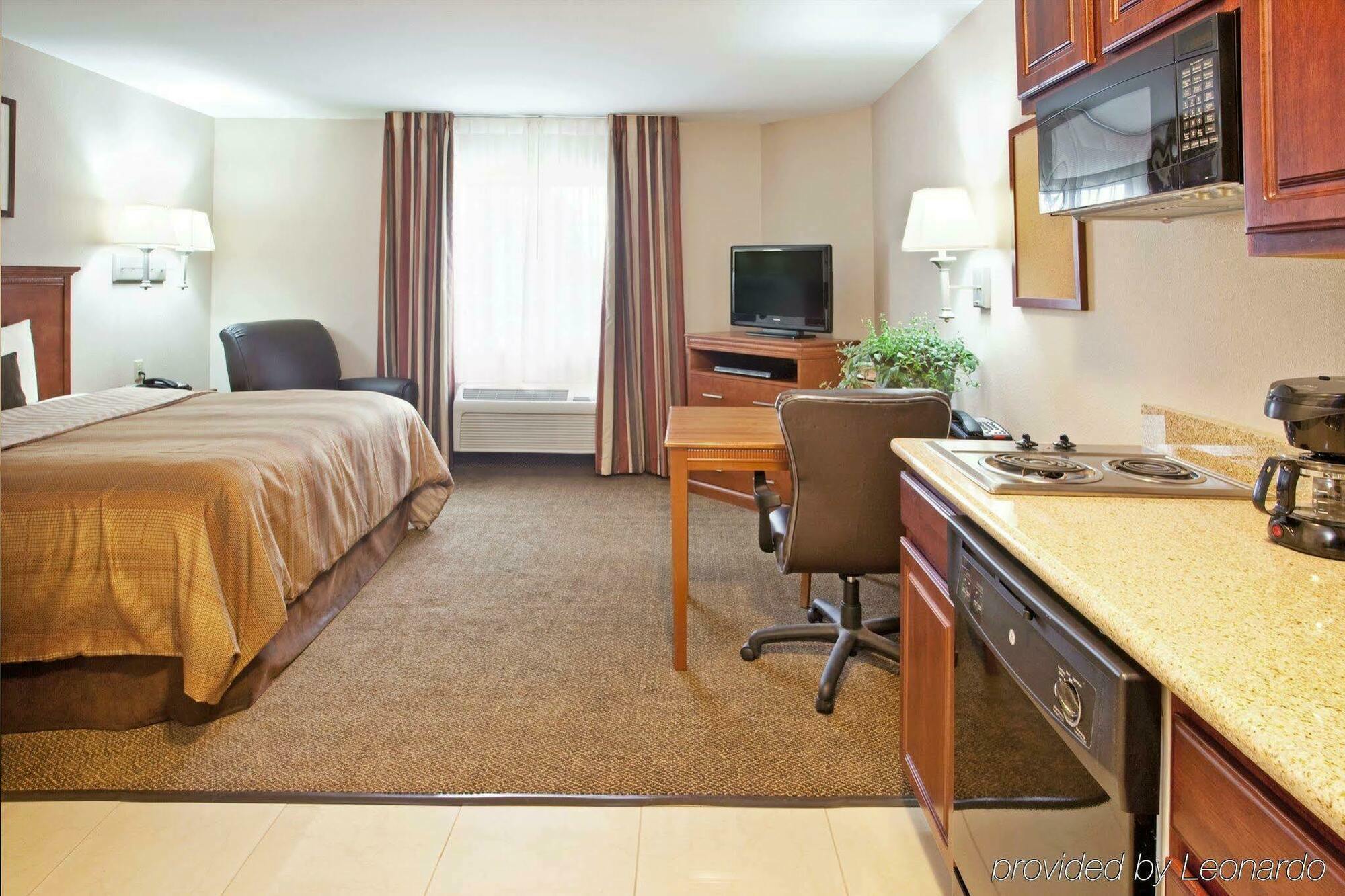 Candlewood Suites South Bend Airport, An Ihg Hotel Номер фото